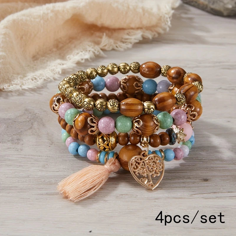 Set de 4 Pulseras Boho con Cuentas de Madera y Corazón