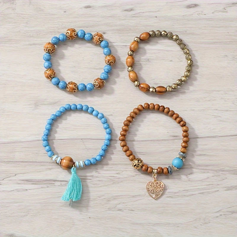 Set de 4 Pulseras Boho con Cuentas de Madera y Corazón