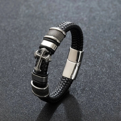Pulsera Trenzada de Cuero Sintético